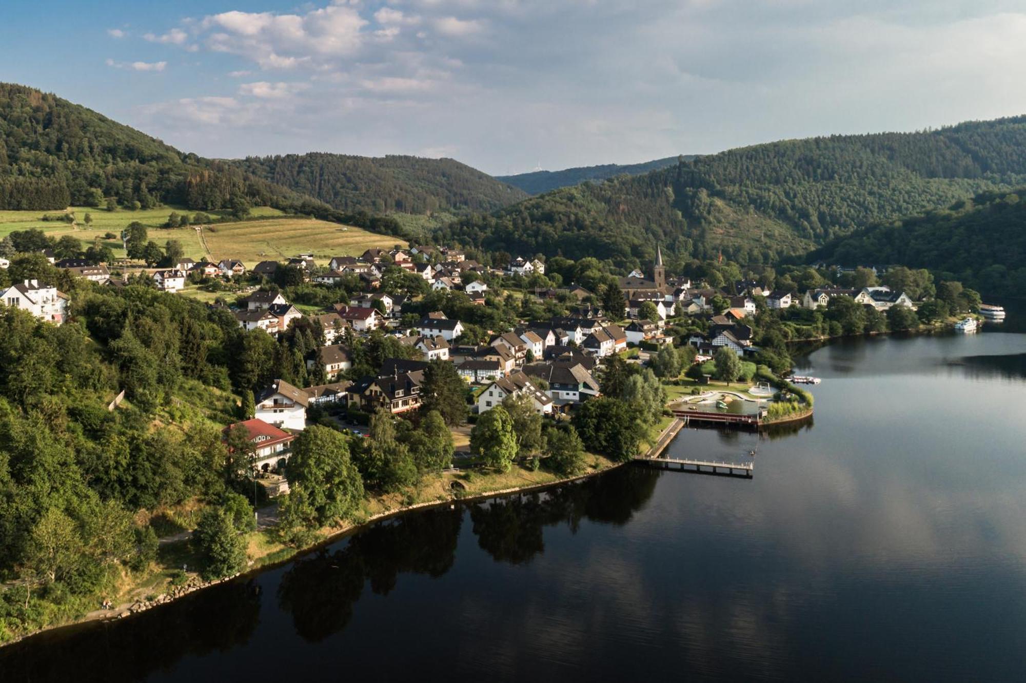 Garni Hotel Im Fachwerkhof Simmerath Eksteriør billede